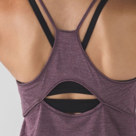 Lululemon Fast As Light Singlet in Heathered Bordeaux Drama - Picture 3 of 8